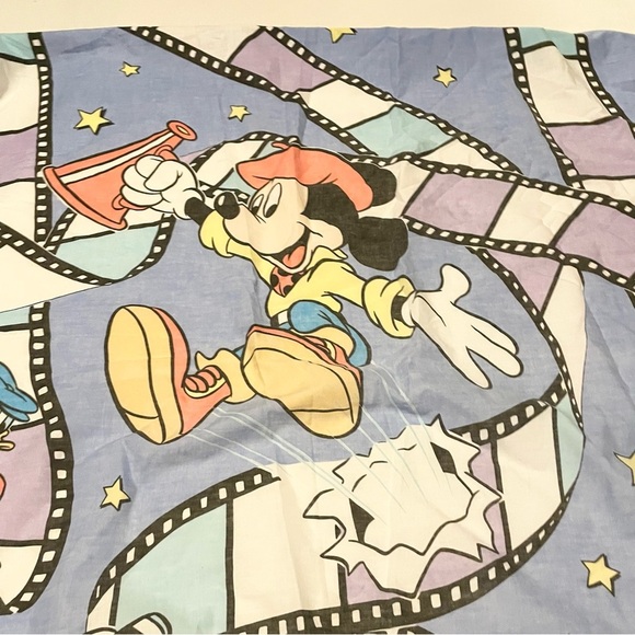 Vintage Mickey Mouse and Friends Twin Flat Sheet Hollywood Film Goofy Minnie - Picture 8 of 16